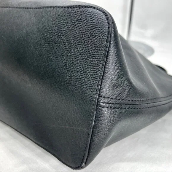 New $348  MICHAEL KORS BLACK STUD LARGE LEATHER TOTE SHOULDER BAG With Scarf (4) - Picture 12 of 13